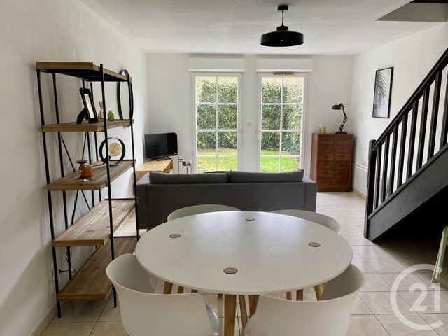 Appartement T3 à louer - 3 pièces - 64.07 m2 - BERGERAC - 24 - AQUITAINE - Century 21 Immotion